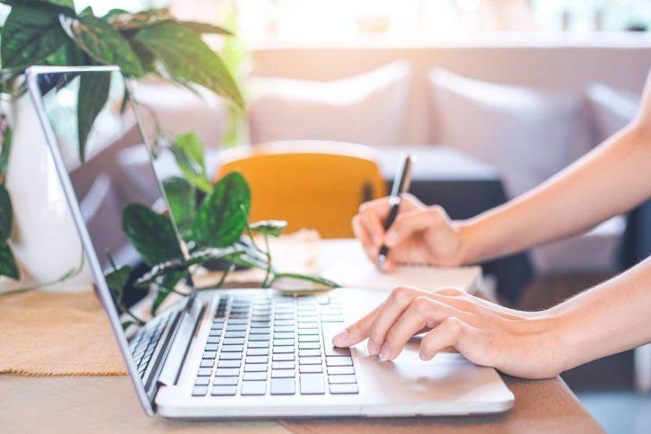 La rédaction web est rentable sur Fiverr